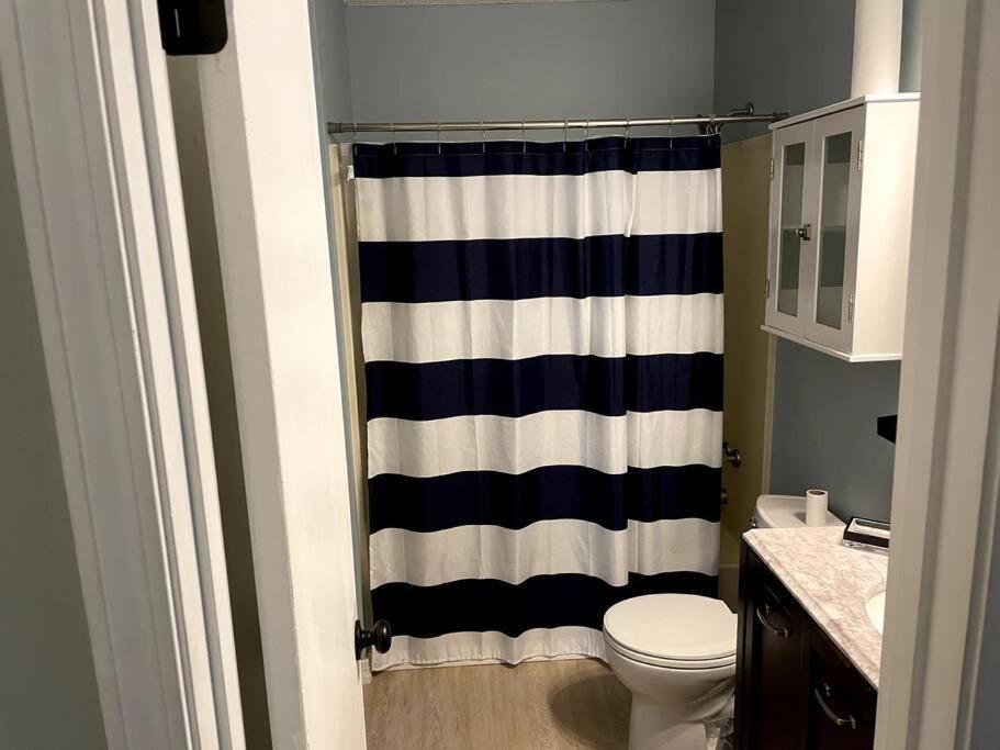 Modern 2 Bedroom Townhome Minutes From The Beach!! 沃尔顿堡滩 外观 照片