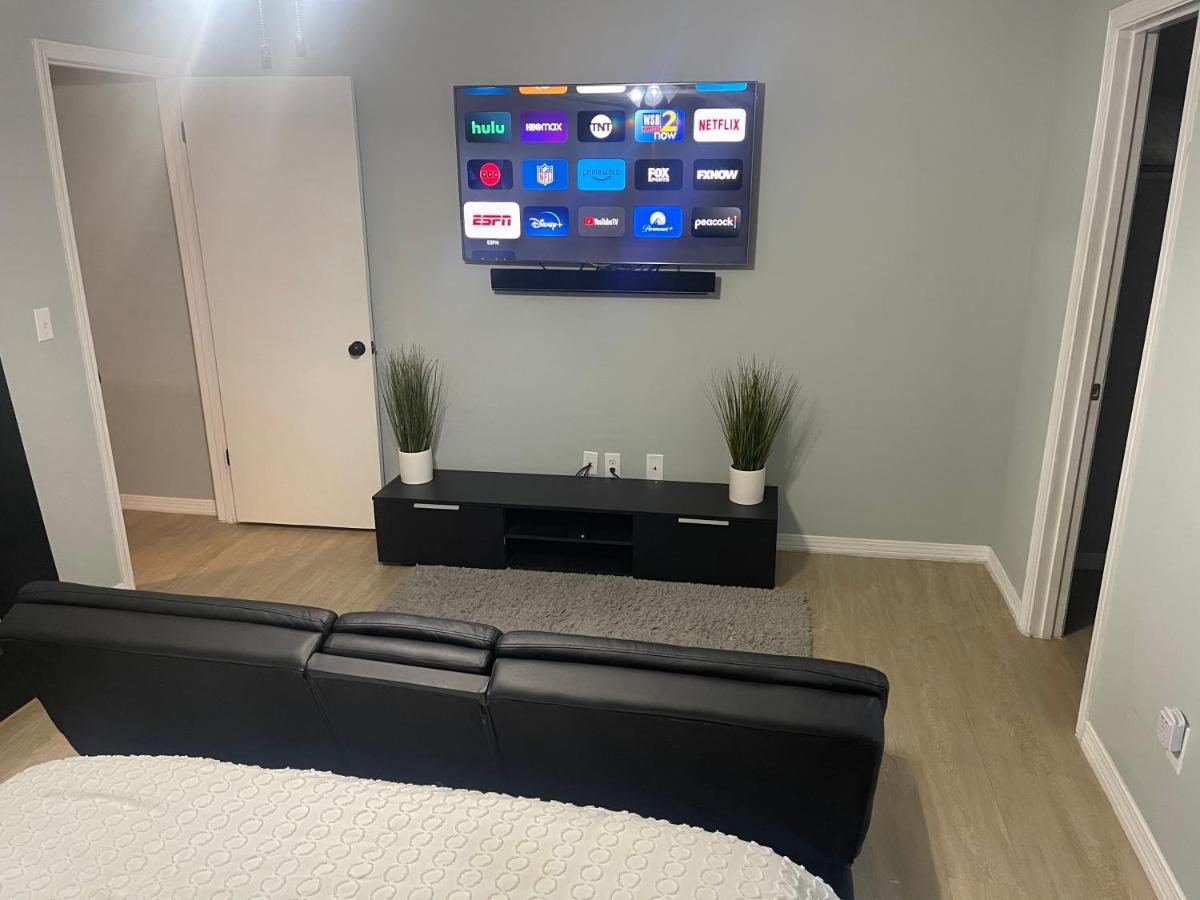 Modern 2 Bedroom Townhome Minutes From The Beach!! 沃尔顿堡滩 外观 照片