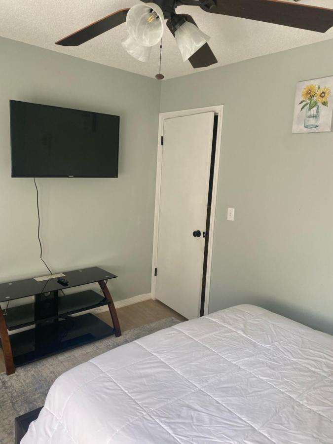 Modern 2 Bedroom Townhome Minutes From The Beach!! 沃尔顿堡滩 外观 照片